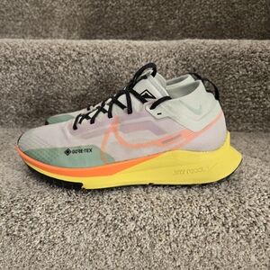 Nike Pegasus Trail 4 Gore-Tex Sneakers